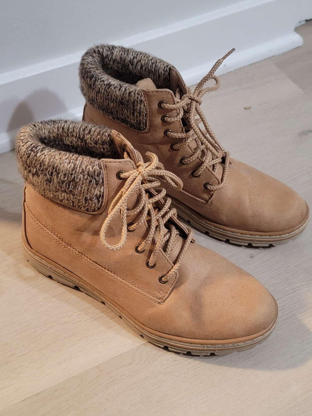 Cliffs By White Mountain Ankle Boots